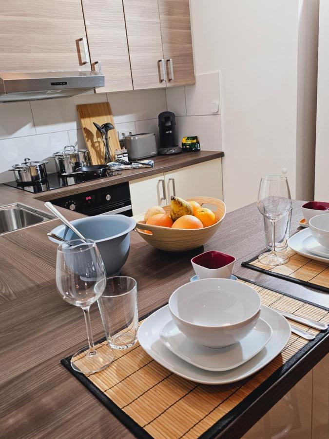 Modern Studio Near Duesseldorf Airport & Messe/Fair メーアブッシュ エクステリア 写真