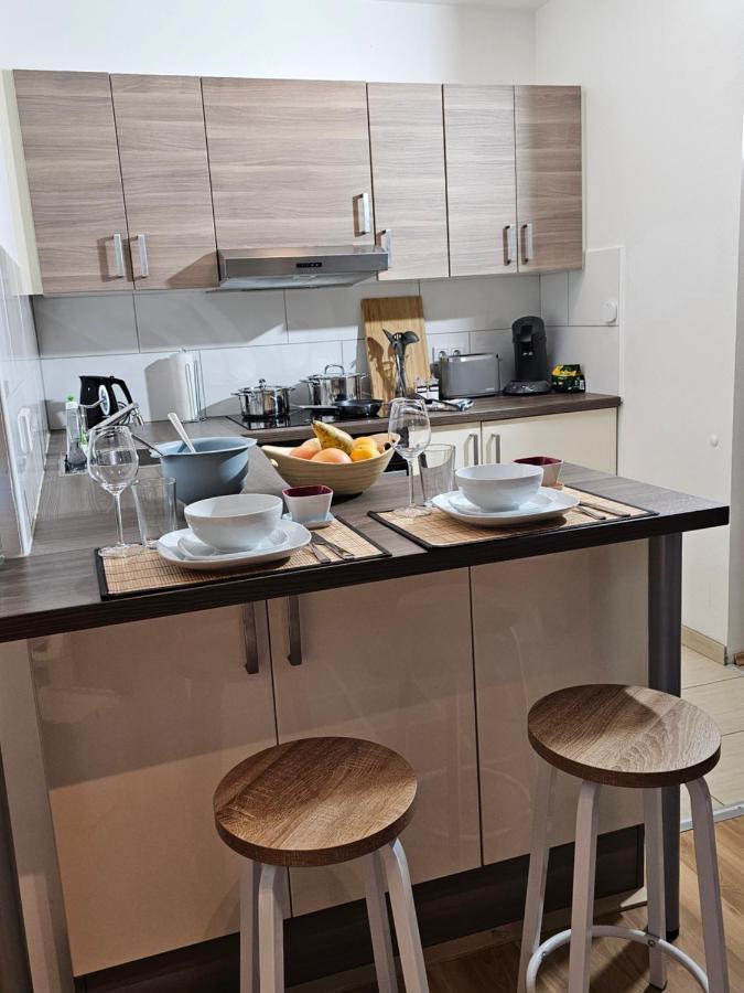 Modern Studio Near Duesseldorf Airport & Messe/Fair メーアブッシュ エクステリア 写真